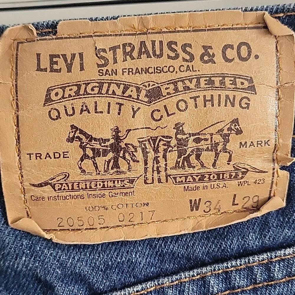 Vintage Levi's 1997 Made In USA 505 Orange Tag Denim Jeans